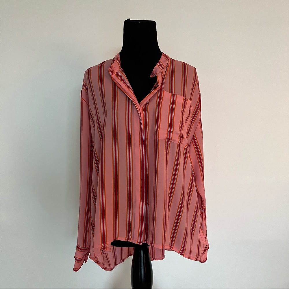 Jazmin Chebar pink button up/ down top blouse. Size 40/1 which is a size XS. Per